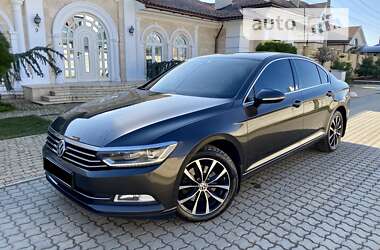 Volkswagen Passat 2015