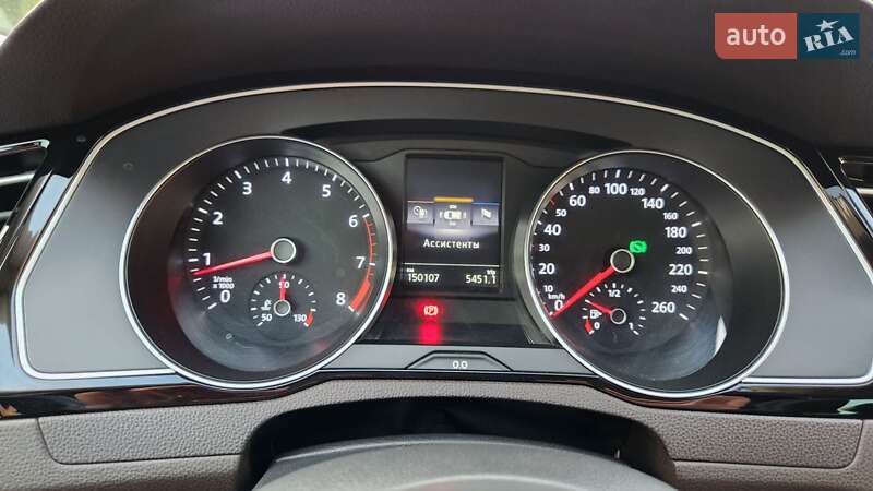 Седан Volkswagen Passat 2015 в Долинській