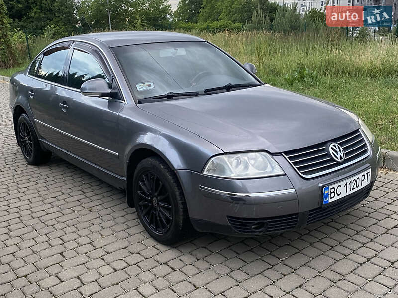 Седан Volkswagen Passat 2005 в Львові