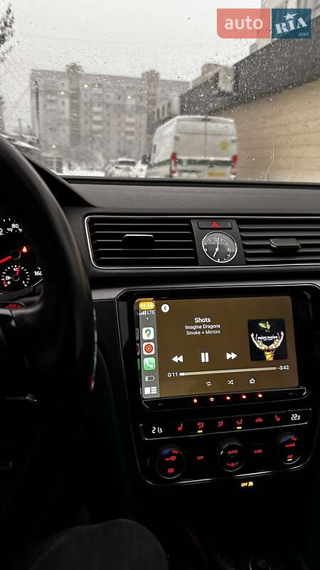 Седан Volkswagen Passat 2016 в Черкассах