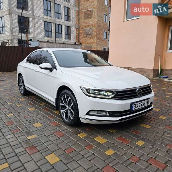 Седан Volkswagen Passat 2016 в Каменец-Подольском