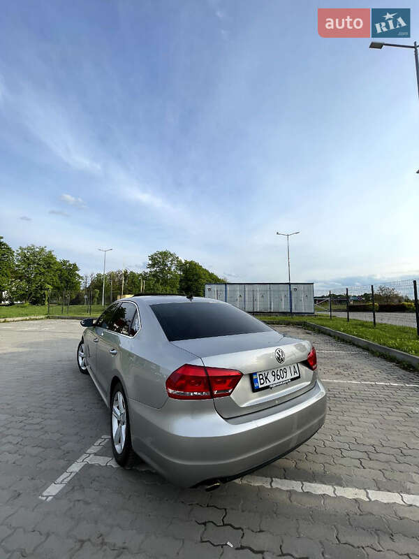 Седан Volkswagen Passat 2012 в Бродах фото 5 Седан Volkswagen Passat 2012 в Бродах