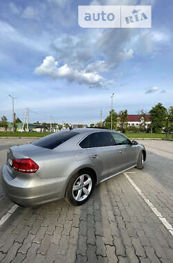 Седан Volkswagen Passat 2012 в Бродах