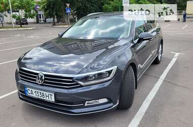 Универсал Volkswagen Passat 2017 в Черкассах