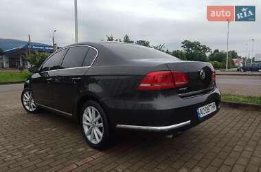 Седан Volkswagen Passat 2011 в Виноградове