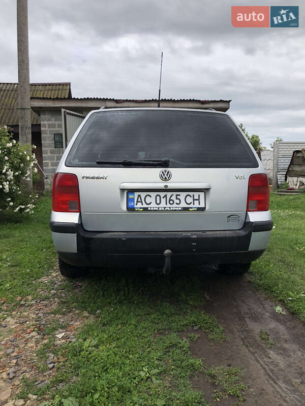 Универсал Volkswagen Passat 1999 в Горохове