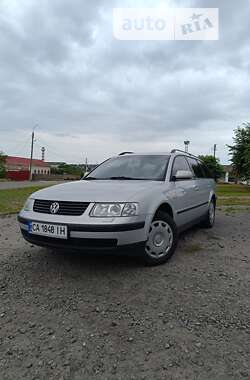 Універсал Volkswagen Passat 1999 в Тальному