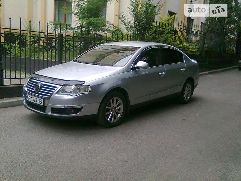 Седан Volkswagen Passat 2008 в Запоріжжі