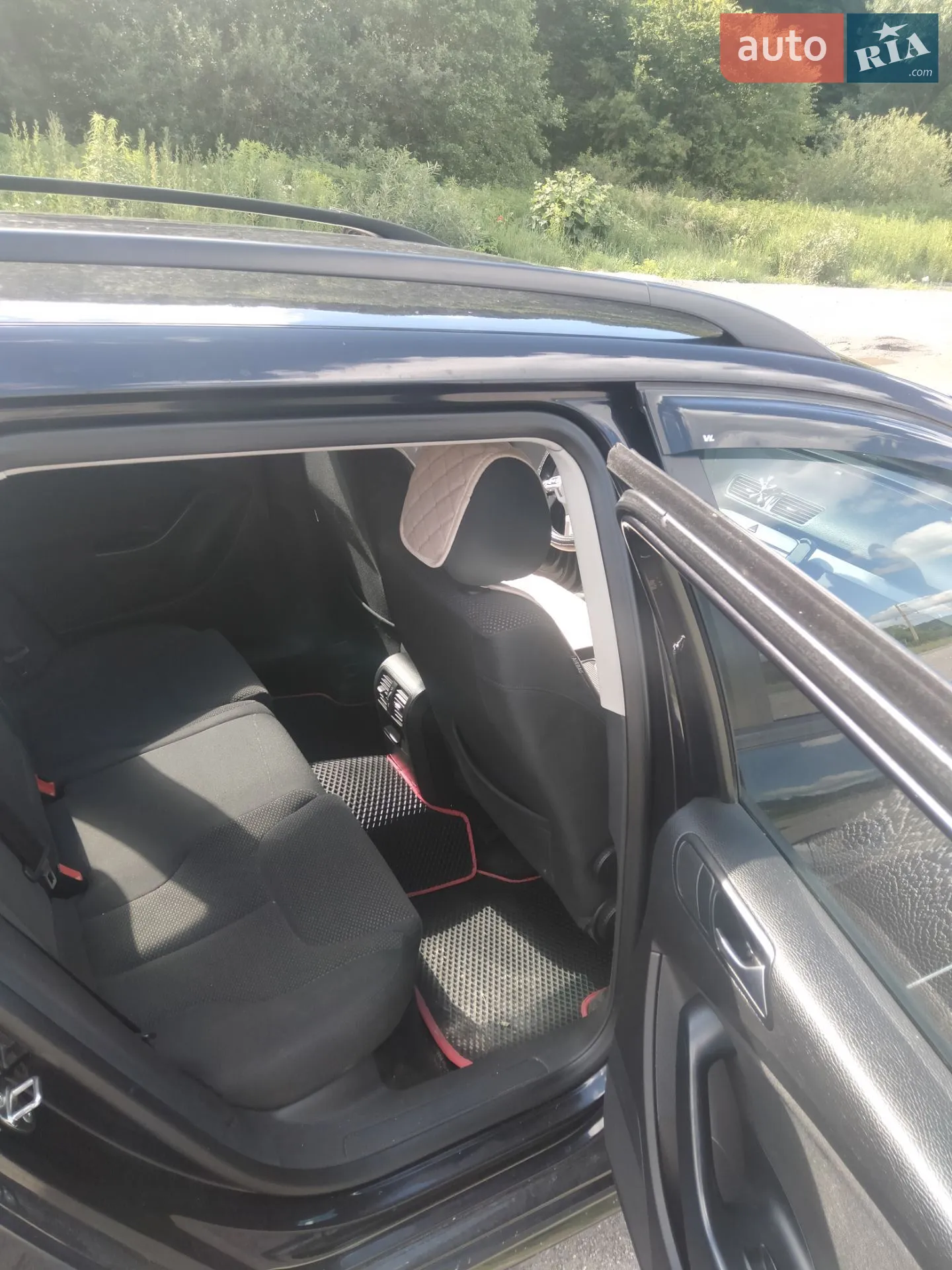 2010 Volkswagen Passat - мініатюра 11