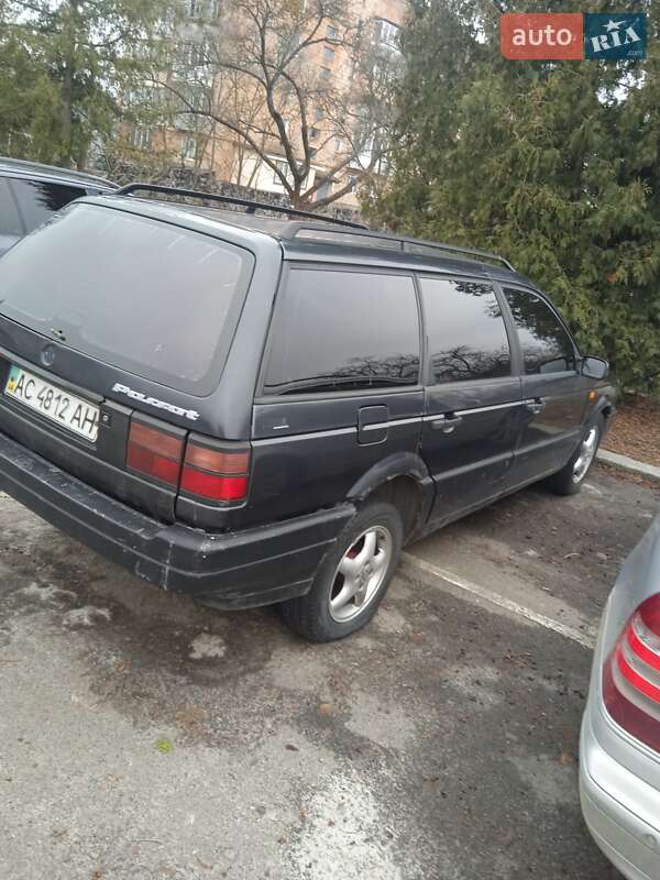 Универсал Volkswagen Passat 1993 в Ровно