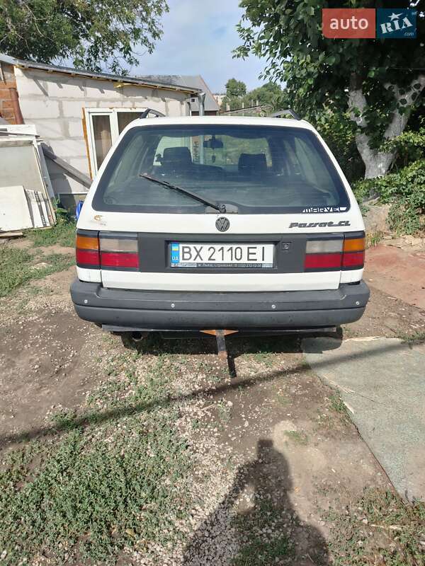 Универсал Volkswagen Passat 1989 в Днепре