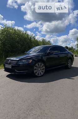 Седан Volkswagen Passat 2011 в Тернополі