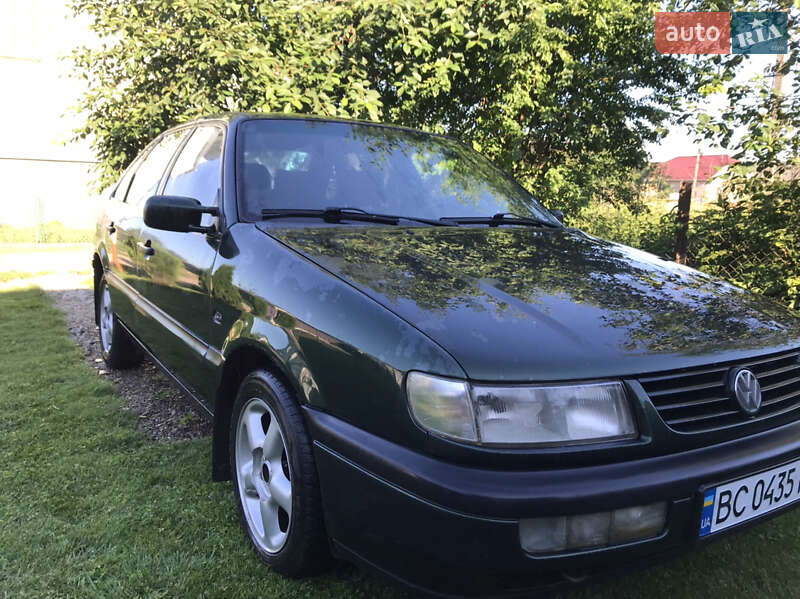 Седан Volkswagen Passat 1996 в Самборі фото 5 Седан Volkswagen Passat 1996 в Самборі