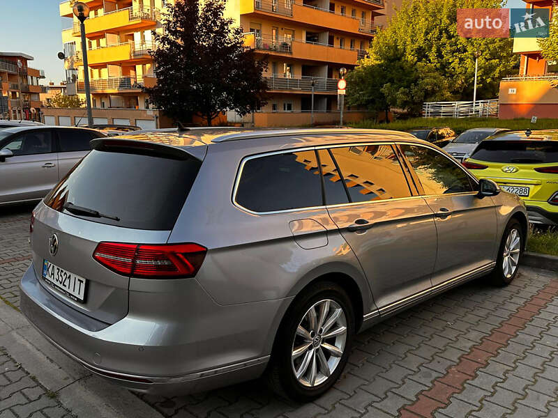 Универсал Volkswagen Passat 2018 в Львове