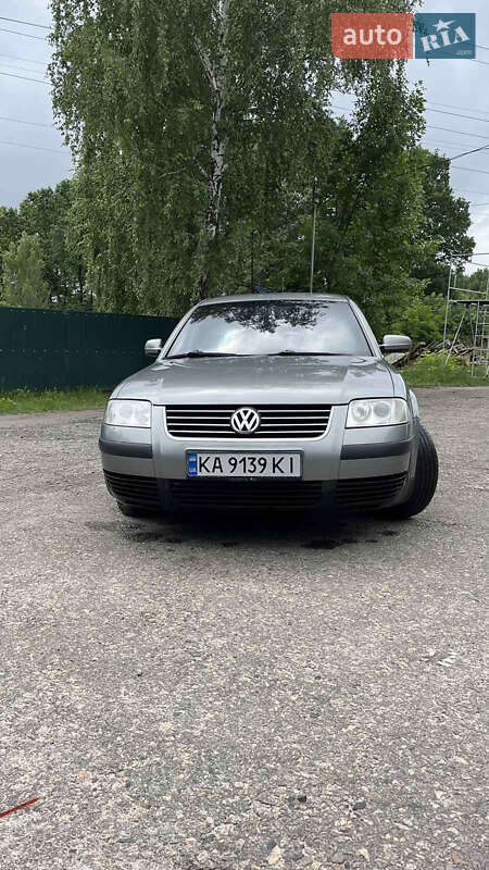 Седан Volkswagen Passat 2003 в Краматорске