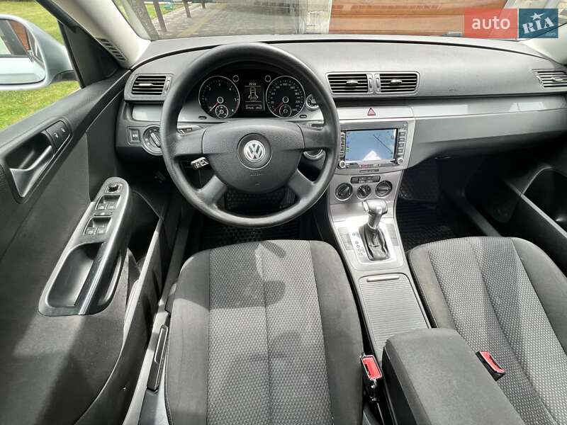 Універсал Volkswagen Passat 2008 в Бродах