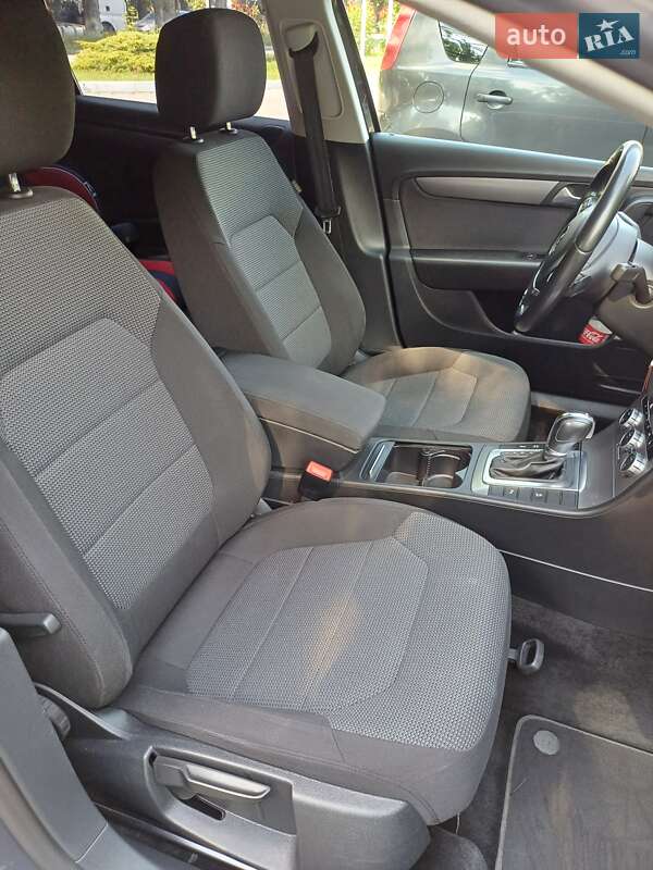 Универсал Volkswagen Passat 2013 в Виннице
