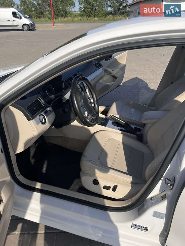 Седан Volkswagen Passat 2012 в Ивано-Франковске фото 9 Седан Volkswagen Passat 2012 в Ивано-Франковске