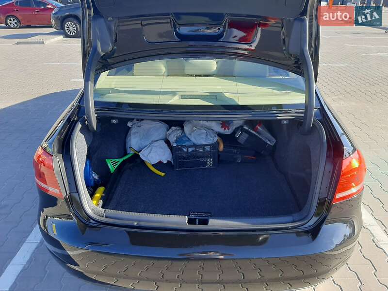 Седан Volkswagen Passat 2012 в Киеве фото 4 Седан Volkswagen Passat 2012 в Киеве