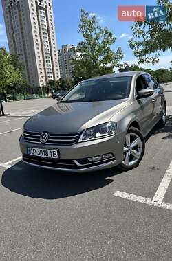 Volkswagen Passat 2012