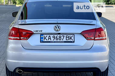 Седан Volkswagen Passat 2013 в Житомирі