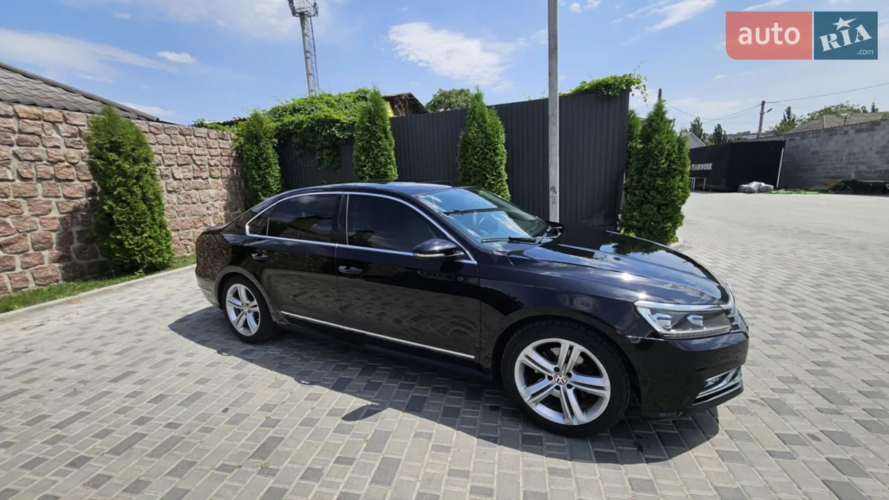 2015 Volkswagen Passat - мініатюра 28