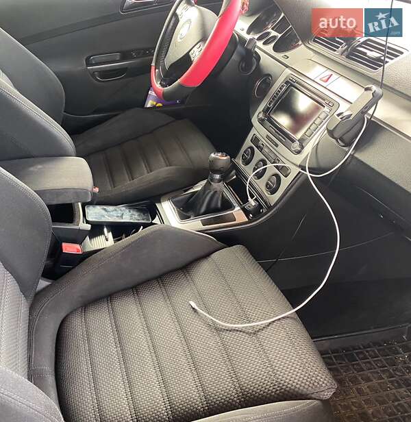 Универсал Volkswagen Passat 2008 в Львове