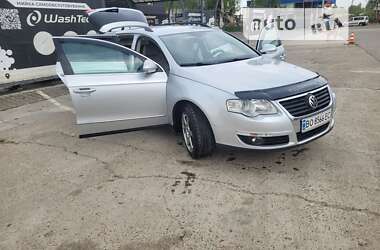 Універсал Volkswagen Passat 2007 в Чернівцях