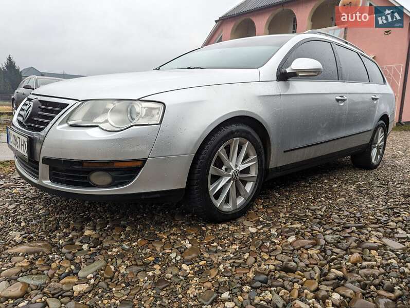 Универсал Volkswagen Passat 2006 в Хусте