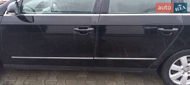 Универсал Volkswagen Passat 2010 в Луцке