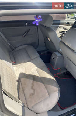 Универсал Volkswagen Passat 2002 в 
