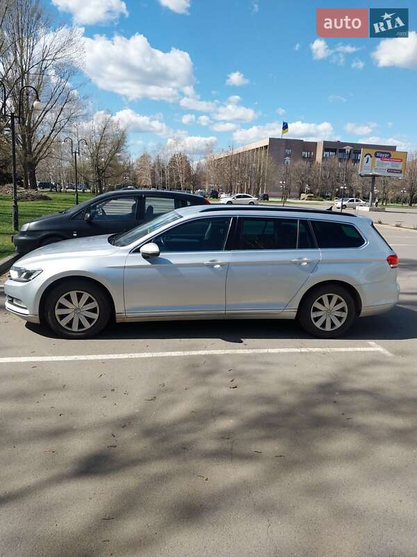 Универсал Volkswagen Passat 2016 в Кривом Роге