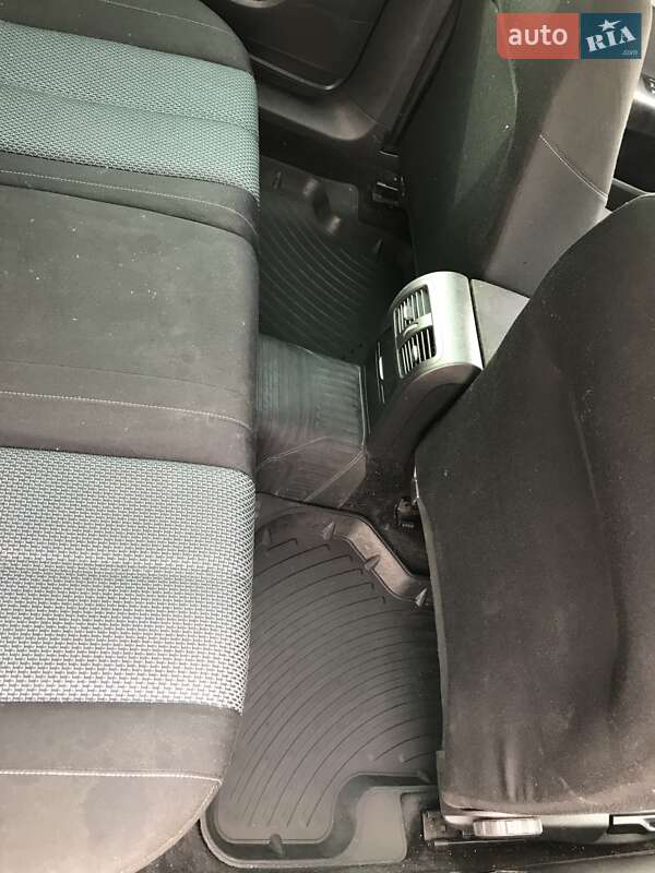 Универсал Volkswagen Passat 2012 в Харькове фото 25 Универсал Volkswagen Passat 2012 в Харькове