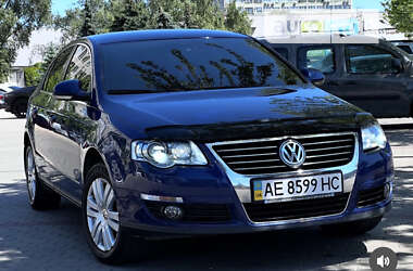 Седан Volkswagen Passat 2008 в Новомосковську