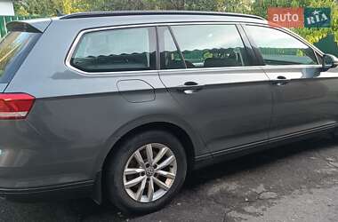 Универсал Volkswagen Passat 2015 в 