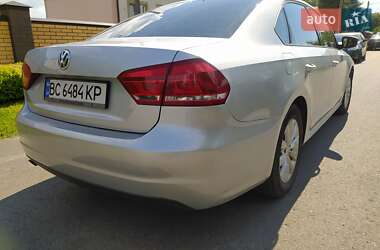 Седан Volkswagen Passat 2012 в 