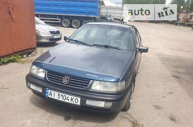 Седан Volkswagen Passat 1996 в Белой Церкви