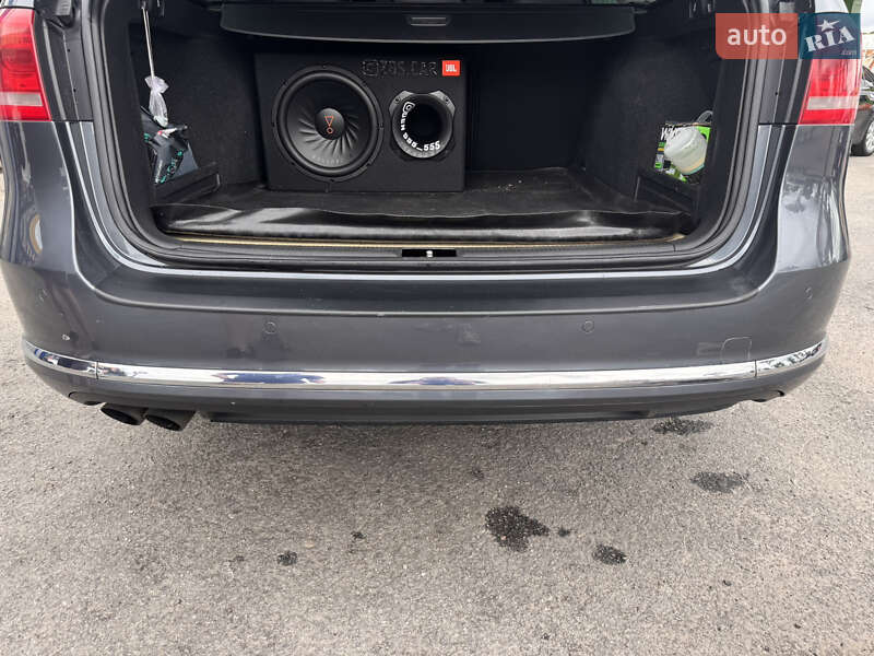 Универсал Volkswagen Passat 2014 в Житомире