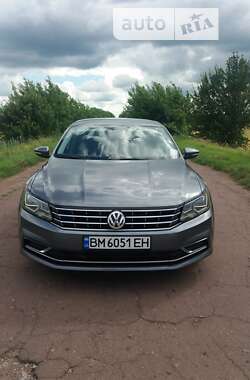 Седан Volkswagen Passat 2016 в Сумах