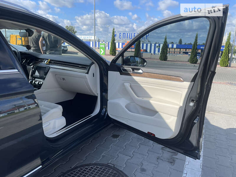 Универсал Volkswagen Passat 2015 в Вишневом