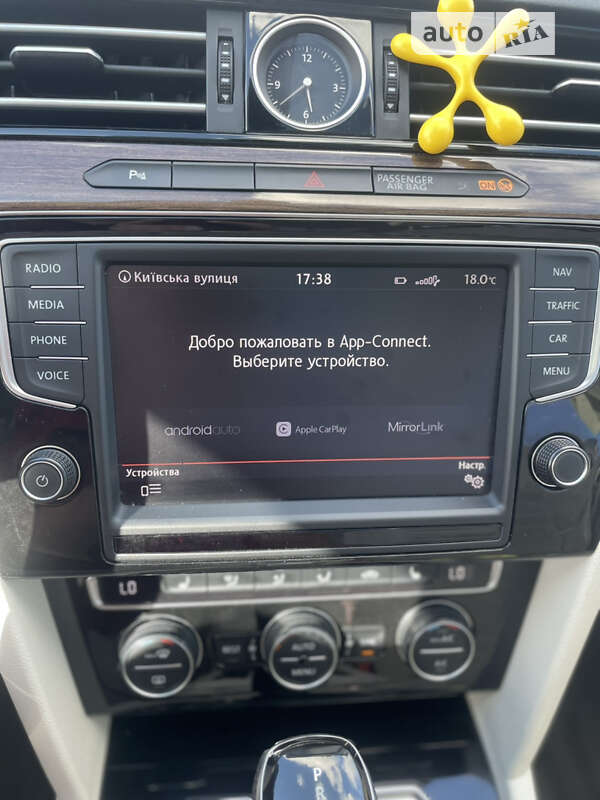 Универсал Volkswagen Passat 2015 в Вишневом