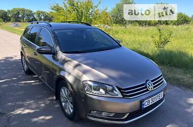 Универсал Volkswagen Passat 2011 в Ромнах