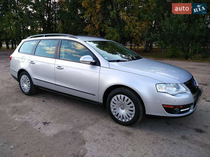 Универсал Volkswagen Passat 2009 в Харькове