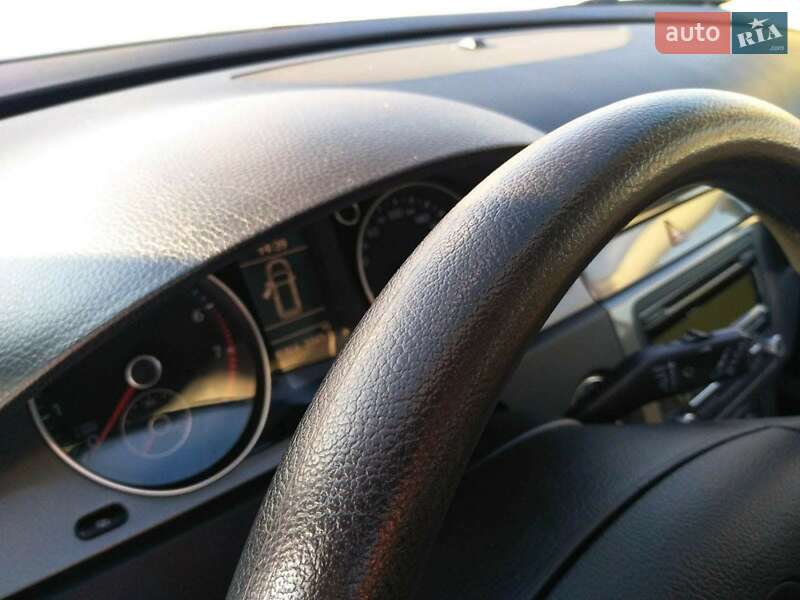 Универсал Volkswagen Passat 2009 в Харькове