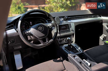 Седан Volkswagen Passat 2016 в 