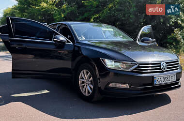 Седан Volkswagen Passat 2016 в 