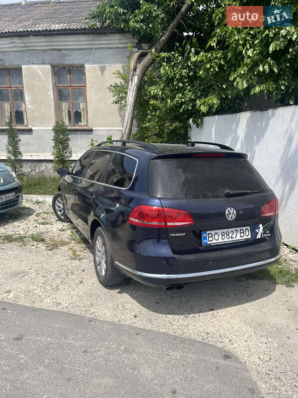 Универсал Volkswagen Passat 2013 в Тернополе