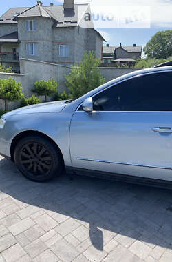 Універсал Volkswagen Passat 2008 в Львові