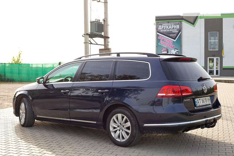 Універсал Volkswagen Passat 2012 в Івано-Франківську