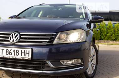 Универсал Volkswagen Passat 2012 в Ивано-Франковске